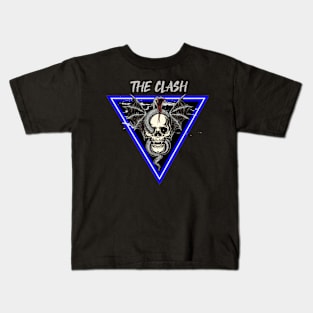 skull in triangle v14 Kids T-Shirt